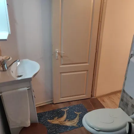 Casa Dorina 2 منزل للإقامة