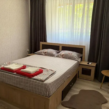 منزل للإقامة Casa Dorina 2 *